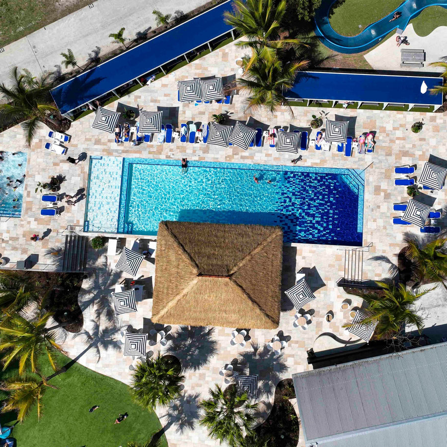 Hotels & Resorts